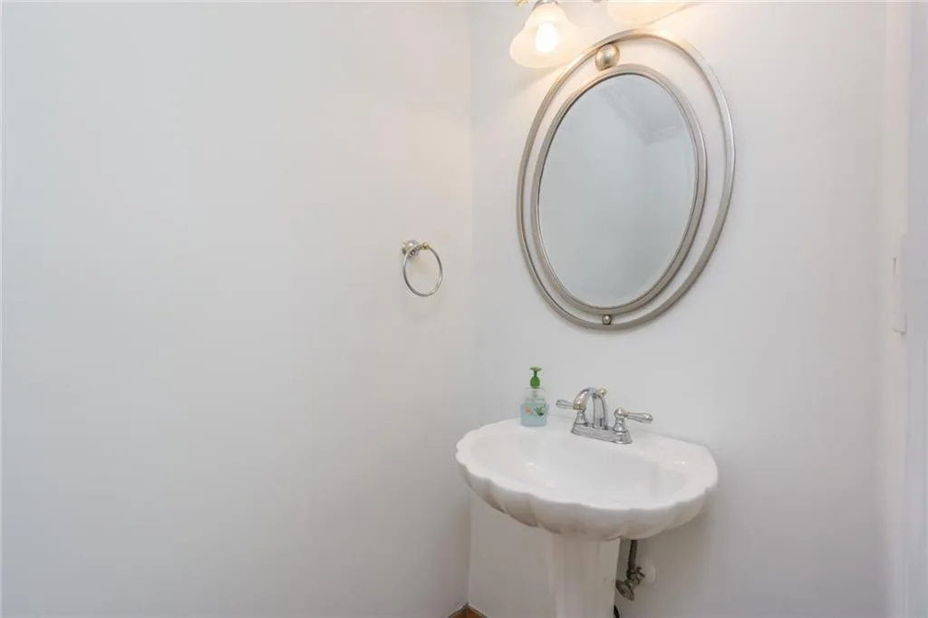 6407 Park Avenue Unit G4, Sandy Springs, Georgia 30342, 2 Bedrooms Bedrooms, ,1 BathroomBathrooms,Residential,Sold,6407 Park Avenue Unit G4,6590929