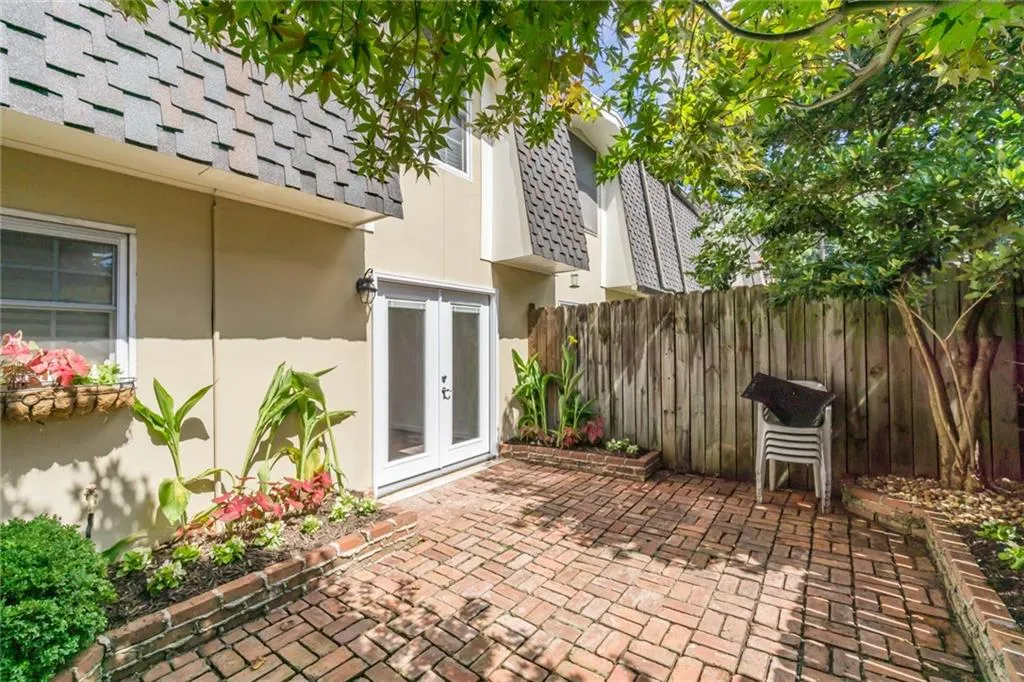 6407 Park Avenue Unit G4, Sandy Springs, Georgia 30342, 2 Bedrooms Bedrooms, ,1 BathroomBathrooms,Residential,Sold,6407 Park Avenue Unit G4,6590929
