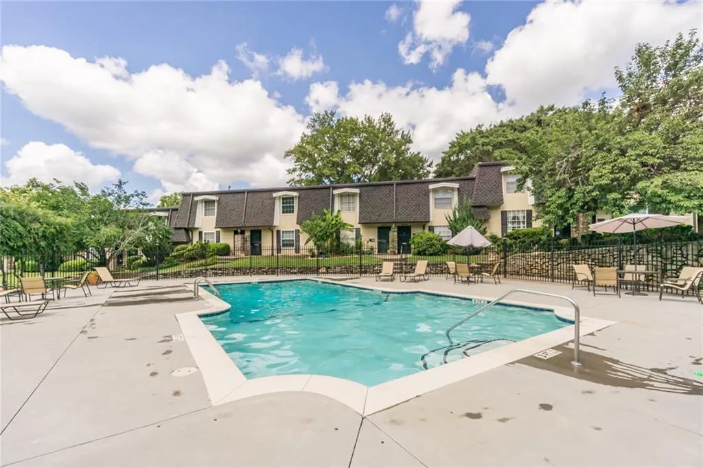 6407 Park Avenue Unit G4, Sandy Springs, Georgia 30342, 2 Bedrooms Bedrooms, ,1 BathroomBathrooms,Residential,Sold,6407 Park Avenue Unit G4,6590929