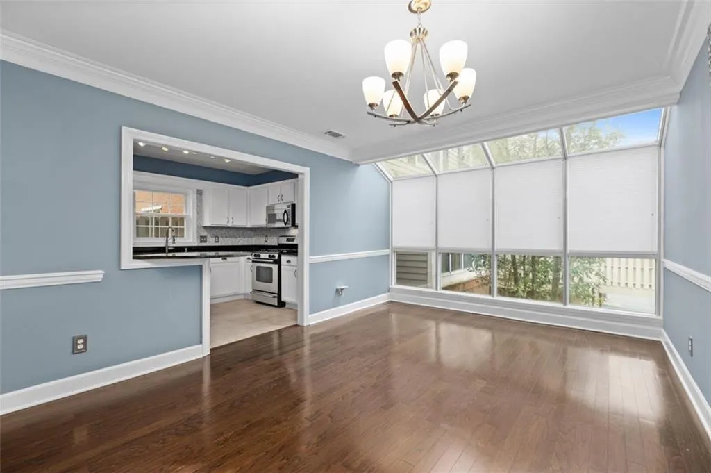 73 Mount Vernon Circle, Sandy Springs, Georgia 30338, 3 Bedrooms Bedrooms, ,2 BathroomsBathrooms,Residential,Sold,73 Mount Vernon Circle,7192972