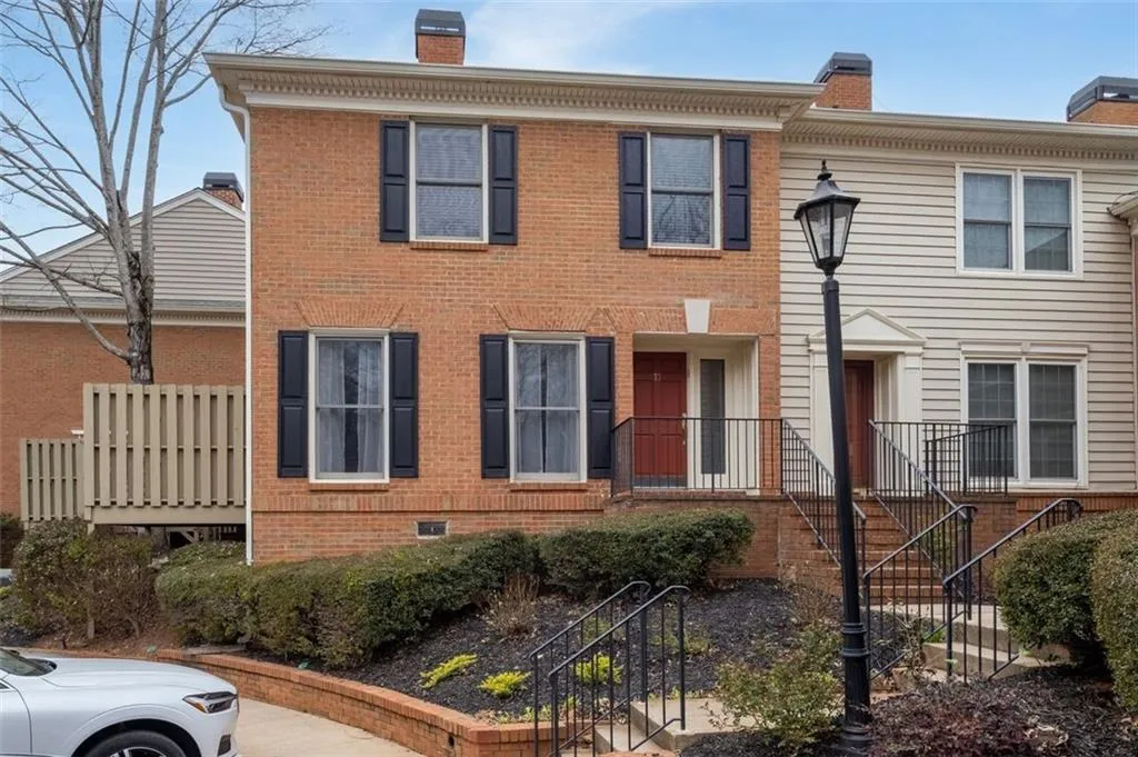 73 Mount Vernon Circle, Sandy Springs, Georgia 30338, 3 Bedrooms Bedrooms, ,2 BathroomsBathrooms,Residential,Sold,73 Mount Vernon Circle,7192972