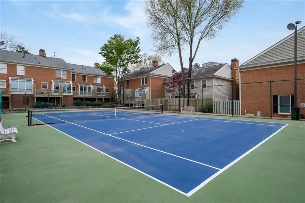 73 Mount Vernon Circle, Sandy Springs, Georgia 30338, 3 Bedrooms Bedrooms, ,2 BathroomsBathrooms,Residential,Sold,73 Mount Vernon Circle,7192972