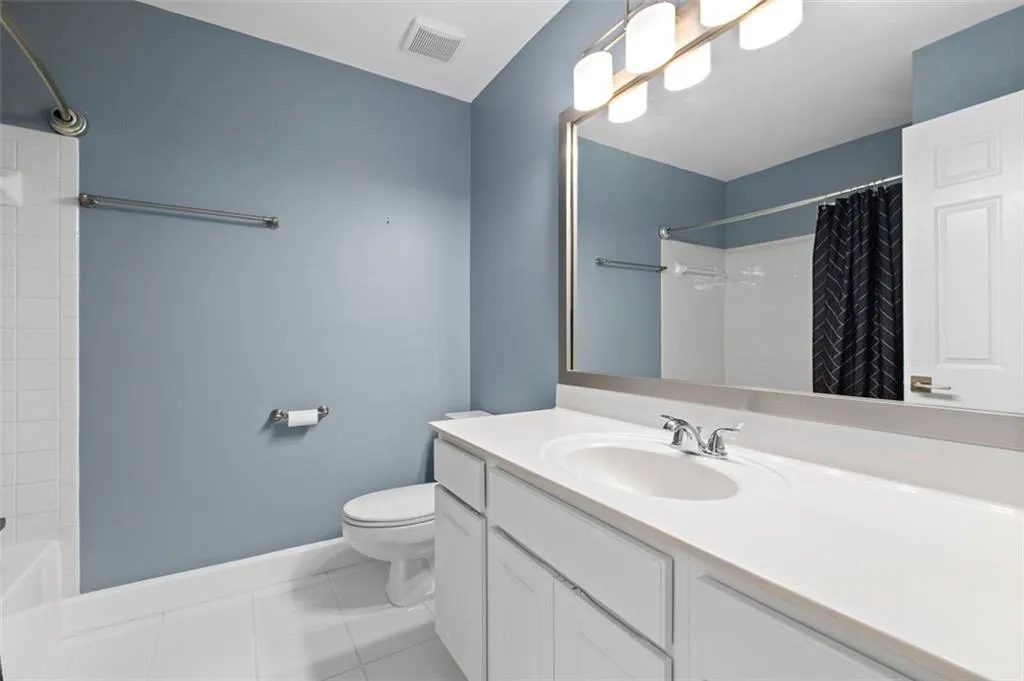 73 Mount Vernon Circle, Sandy Springs, Georgia 30338, 3 Bedrooms Bedrooms, ,2 BathroomsBathrooms,Residential,Sold,73 Mount Vernon Circle,7192972