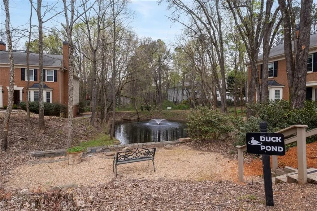 73 Mount Vernon Circle, Sandy Springs, Georgia 30338, 3 Bedrooms Bedrooms, ,2 BathroomsBathrooms,Residential,Sold,73 Mount Vernon Circle,7192972