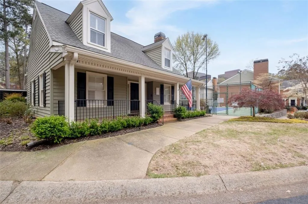 73 Mount Vernon Circle, Sandy Springs, Georgia 30338, 3 Bedrooms Bedrooms, ,2 BathroomsBathrooms,Residential,Sold,73 Mount Vernon Circle,7192972