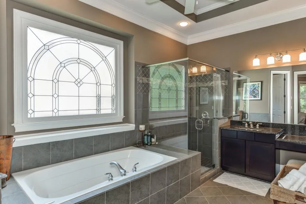 245 Lake Summit View, Atlanta, Georgia 30342, 5 Bedrooms Bedrooms, ,4 BathroomsBathrooms,Residential,Sold,245 Lake Summit View,5718877