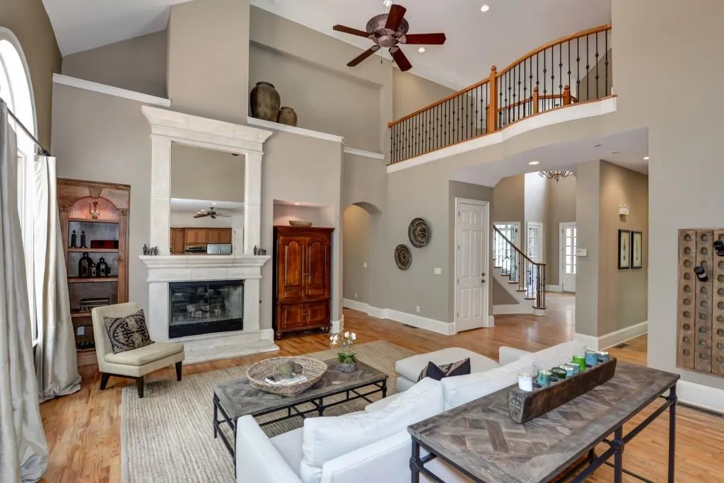 245 Lake Summit View, Atlanta, Georgia 30342, 5 Bedrooms Bedrooms, ,4 BathroomsBathrooms,Residential,Sold,245 Lake Summit View,5718877