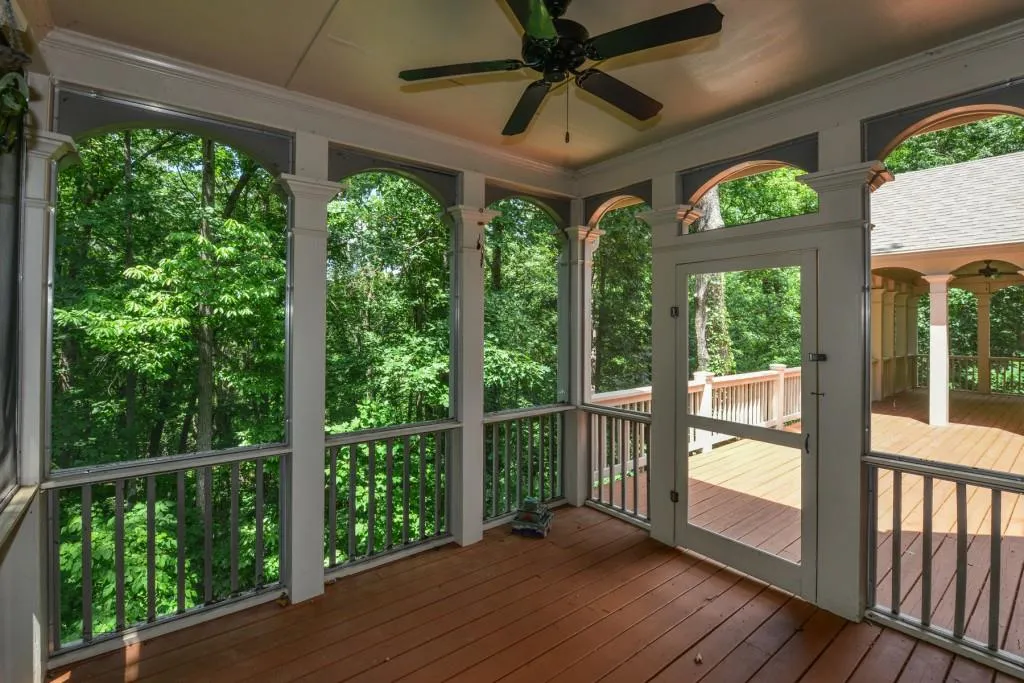 245 Lake Summit View, Atlanta, Georgia 30342, 5 Bedrooms Bedrooms, ,4 BathroomsBathrooms,Residential,Sold,245 Lake Summit View,5718877