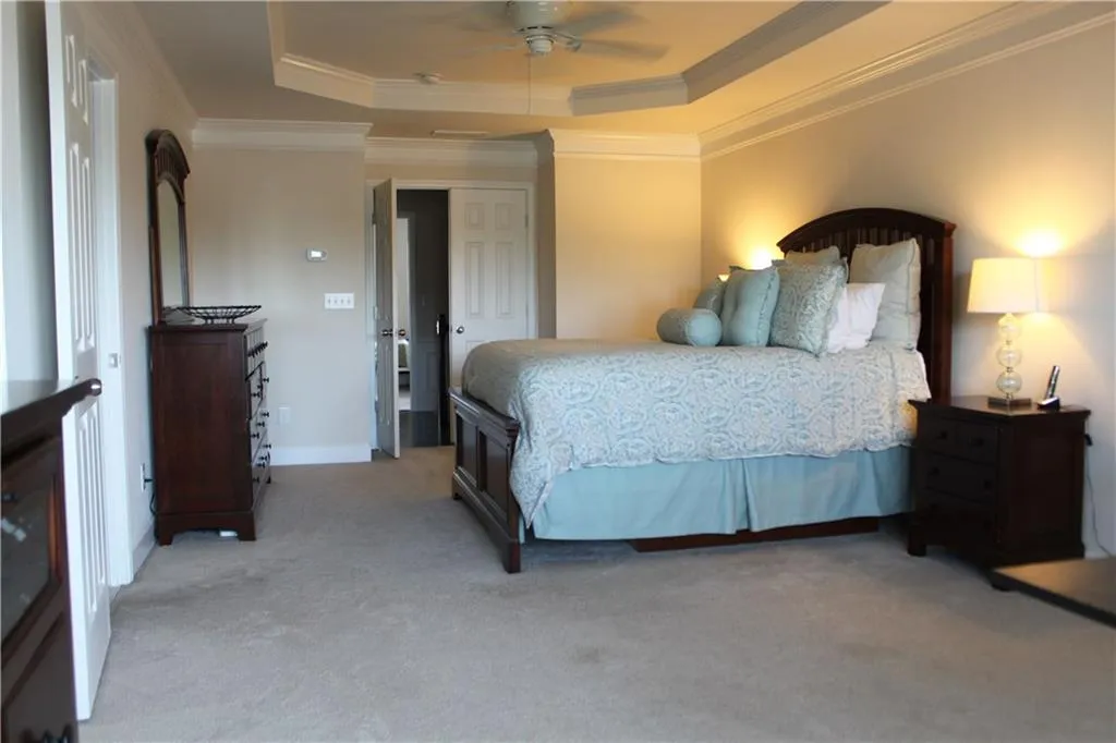 545 Sarabrook Place, Sandy Springs, Georgia 30342, 4 Bedrooms Bedrooms, ,3 BathroomsBathrooms,Residential,Sold,545 Sarabrook Place,5858480