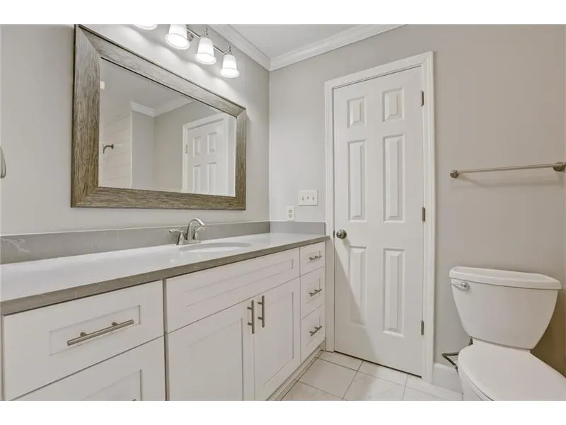 10 Braemore Drive Unit 10, Sandy Springs, Georgia 30328, 4 Bedrooms Bedrooms, ,3 BathroomsBathrooms,Residential,Sold,10 Braemore Drive Unit 10,5946606