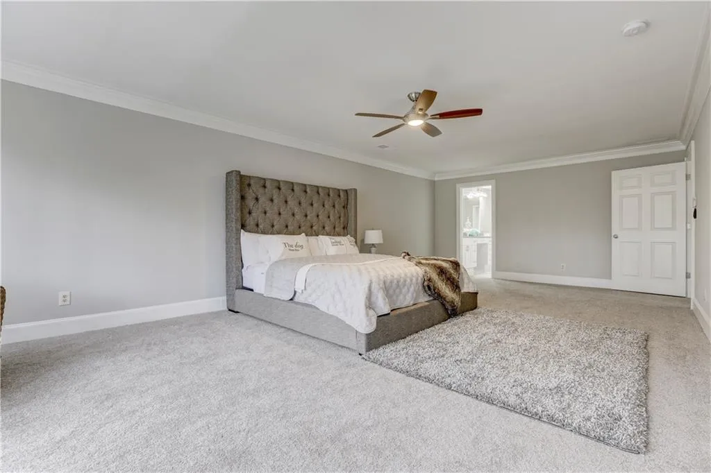 10 Braemore Drive Unit 10, Sandy Springs, Georgia 30328, 4 Bedrooms Bedrooms, ,3 BathroomsBathrooms,Residential,Sold,10 Braemore Drive Unit 10,5946606