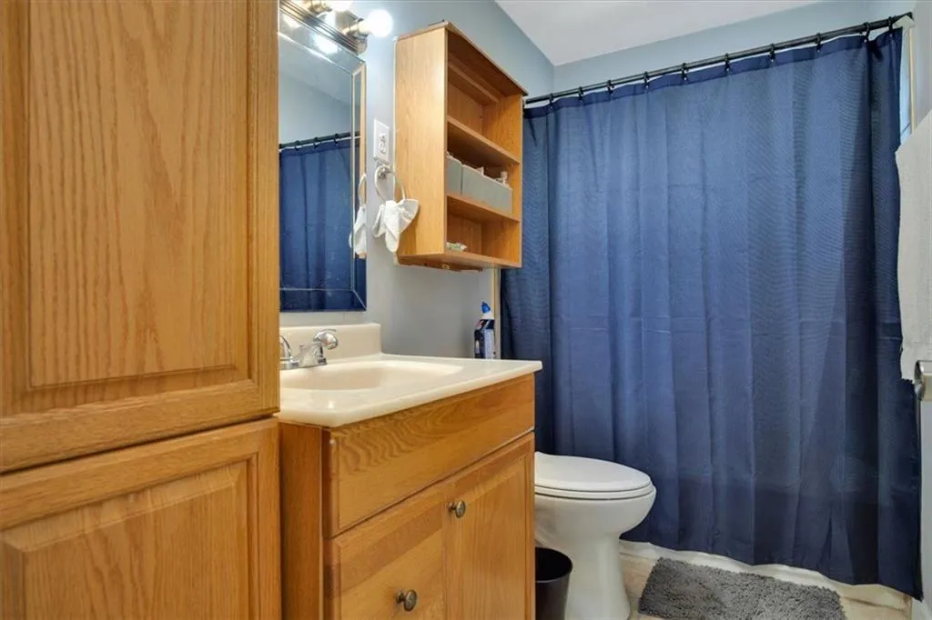 5659 Kingsport Drive Unit 6, Atlanta, Georgia 30342, 2 Bedrooms Bedrooms, ,2 BathroomsBathrooms,Residential,Sold,5659 Kingsport Drive Unit 6,6907655