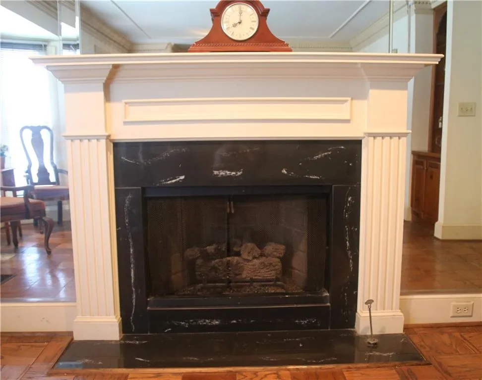 640 Towergate Place, Sandy Springs, Georgia 30350, 3 Bedrooms Bedrooms, ,2 BathroomsBathrooms,Residential,Sold,640 Towergate Place,7099022