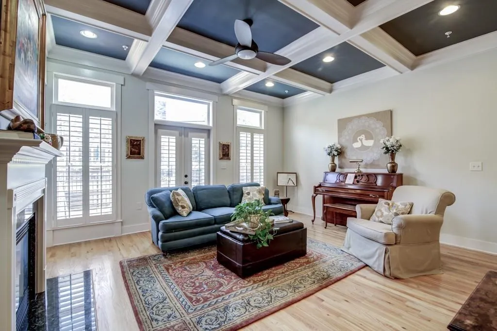 1010 River Vista Drive Unit 1010, Atlanta, Georgia 30339, 4 Bedrooms Bedrooms, ,4 BathroomsBathrooms,Residential,Sold,1010 River Vista Drive Unit 1010,5747765