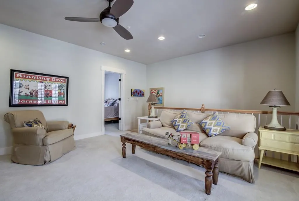 1010 River Vista Drive Unit 1010, Atlanta, Georgia 30339, 4 Bedrooms Bedrooms, ,4 BathroomsBathrooms,Residential,Sold,1010 River Vista Drive Unit 1010,5747765