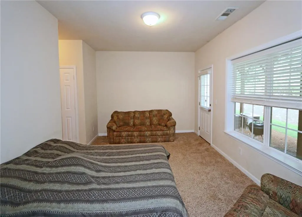 703 Coligny Court, Sandy Springs, Georgia 30350, 3 Bedrooms Bedrooms, ,3 BathroomsBathrooms,Residential,Sold,703 Coligny Court,6029622