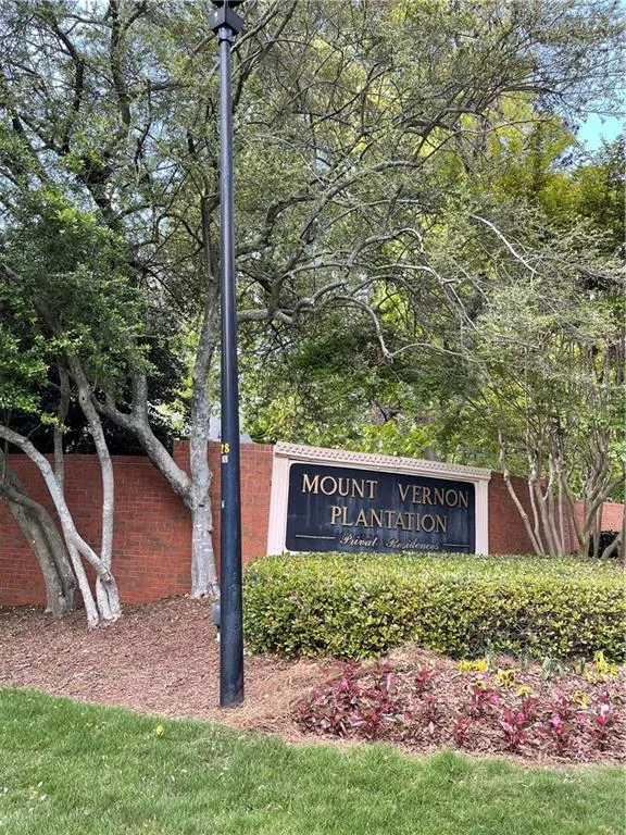 84 Mount Vernon Circle, Sandy Springs, Georgia 30338, 2 Bedrooms Bedrooms, ,2 BathroomsBathrooms,Residential,Sold,84 Mount Vernon Circle,6871751