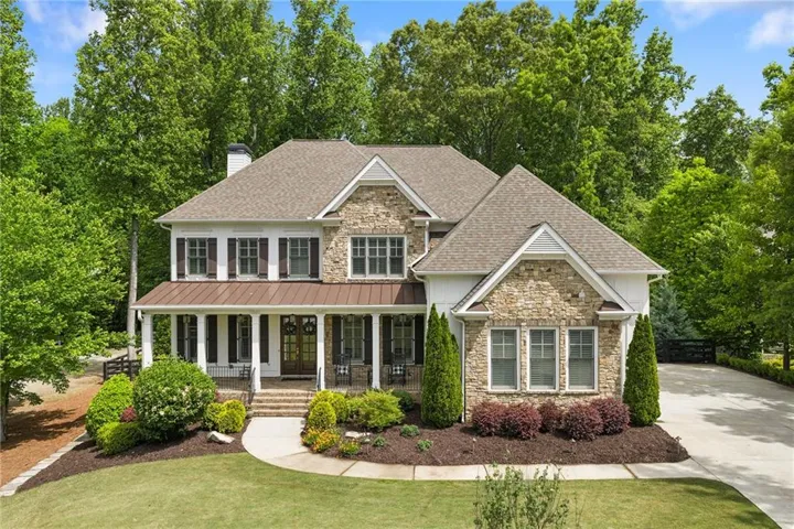 Welcome home! Double cul de sac lot with large, flat front yard.