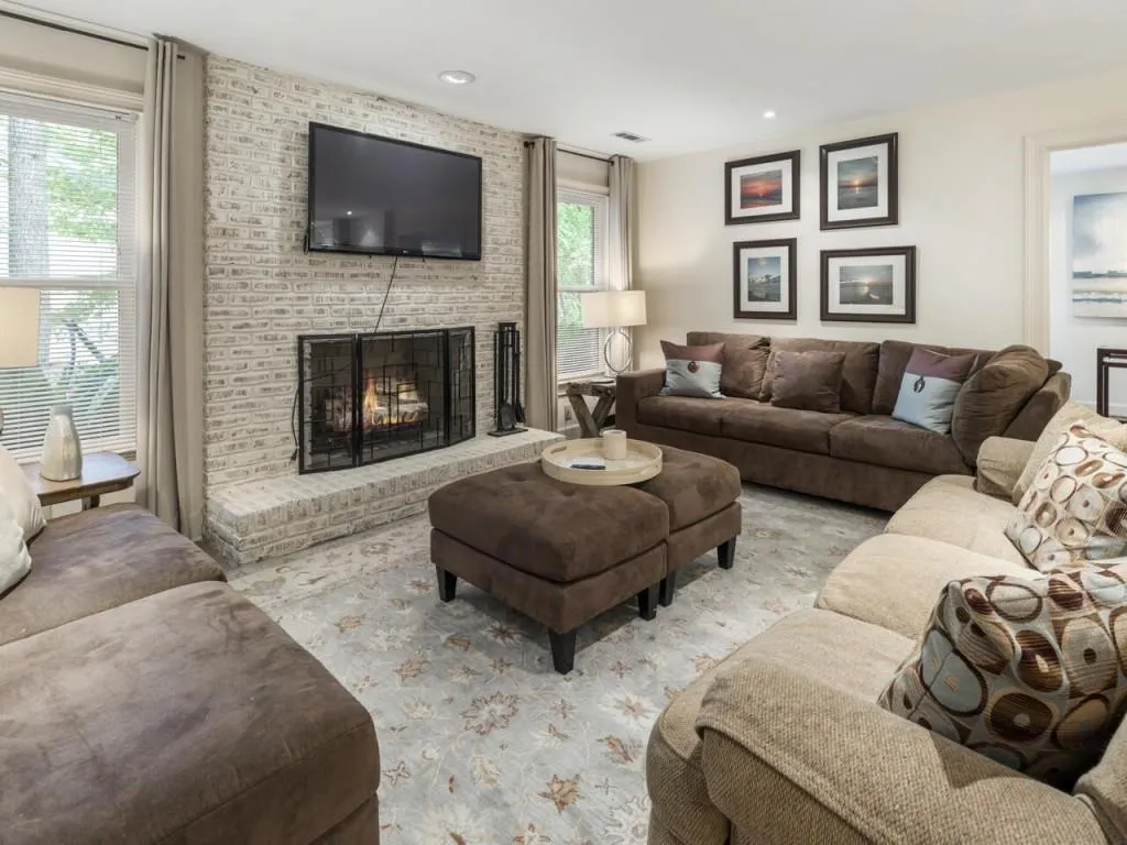 7515 Bridgegate Court, Atlanta, Georgia 30350, 6 Bedrooms Bedrooms, ,4 BathroomsBathrooms,Residential,Sold,7515 Bridgegate Court,7087893