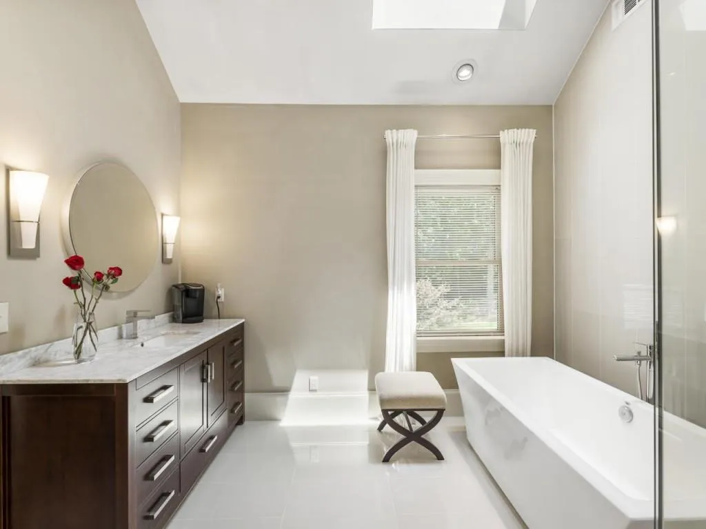 7515 Bridgegate Court, Atlanta, Georgia 30350, 6 Bedrooms Bedrooms, ,4 BathroomsBathrooms,Residential,Sold,7515 Bridgegate Court,7087893