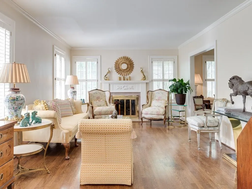 1858 Greystone Road Nw, Atlanta, Georgia 30318, 3 Bedrooms Bedrooms, ,2 BathroomsBathrooms,Residential,Sold,1858 Greystone Road Nw,5703098
