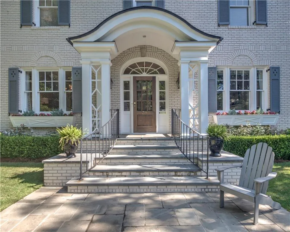 38 Huntington Road Ne, Atlanta, Georgia 30309, 4 Bedrooms Bedrooms, ,3 BathroomsBathrooms,Residential,Sold,38 Huntington Road Ne,5693558
