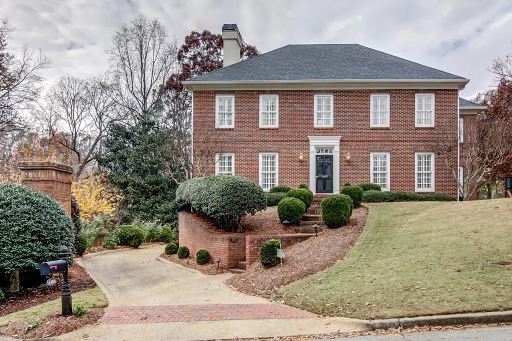 4400 Highgrove Pointe, Sandy Springs, Georgia 30319, 4 Bedrooms Bedrooms, ,3 BathroomsBathrooms,Residential,Sold,4400 Highgrove Pointe,5781186