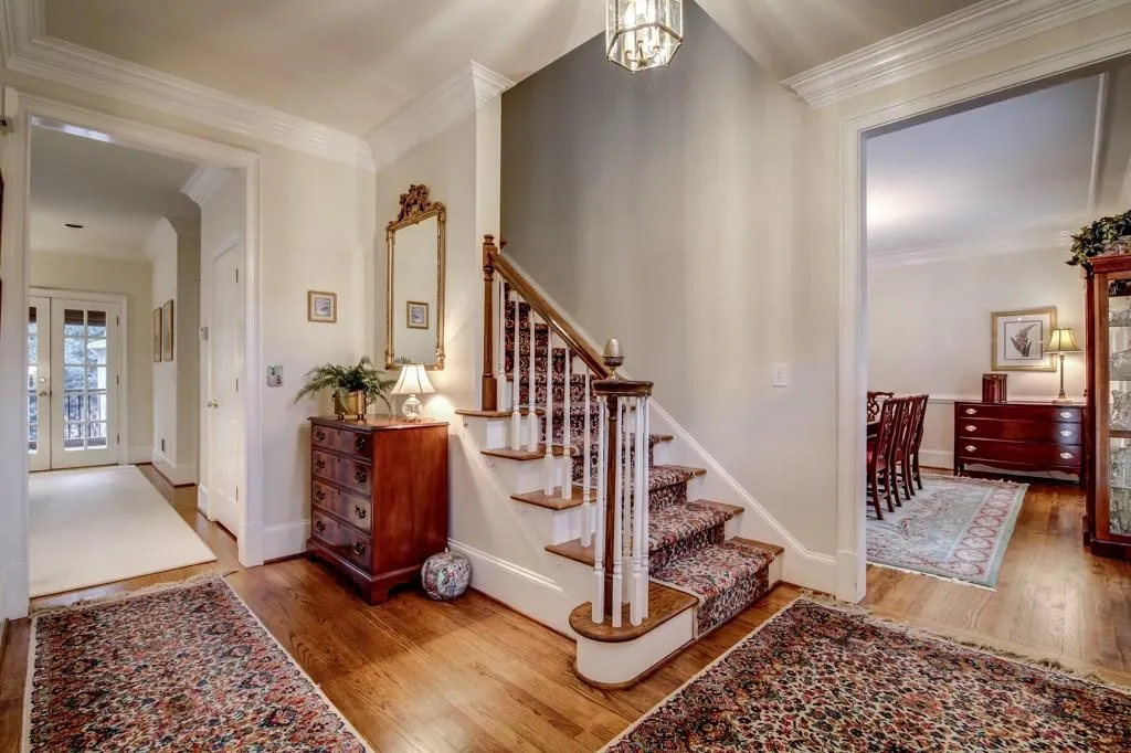 4400 Highgrove Pointe, Sandy Springs, Georgia 30319, 4 Bedrooms Bedrooms, ,3 BathroomsBathrooms,Residential,Sold,4400 Highgrove Pointe,5781186