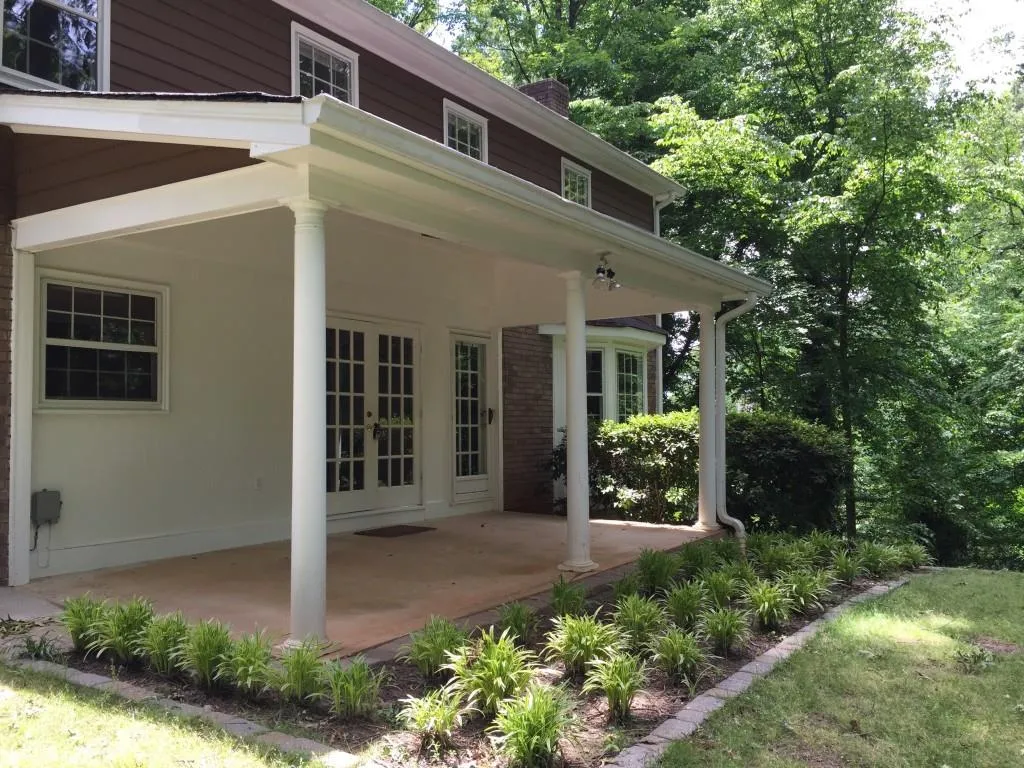 445 River Valley Road, Atlanta, Georgia 30328, 4 Bedrooms Bedrooms, ,2 BathroomsBathrooms,Residential,Sold,445 River Valley Road,5689321