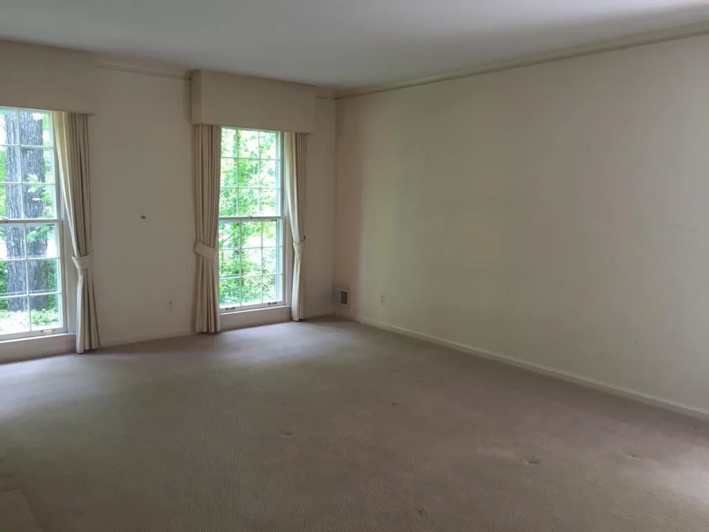 445 River Valley Road, Atlanta, Georgia 30328, 4 Bedrooms Bedrooms, ,2 BathroomsBathrooms,Residential,Sold,445 River Valley Road,5689321