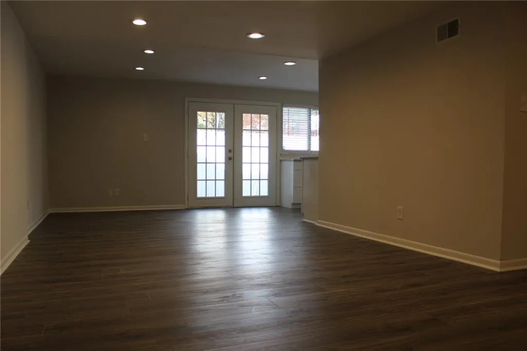 7346 Cardigan Circle, Atlanta, Georgia 30328, 3 Bedrooms Bedrooms, ,2 BathroomsBathrooms,Residential,Sold,7346 Cardigan Circle,6535556