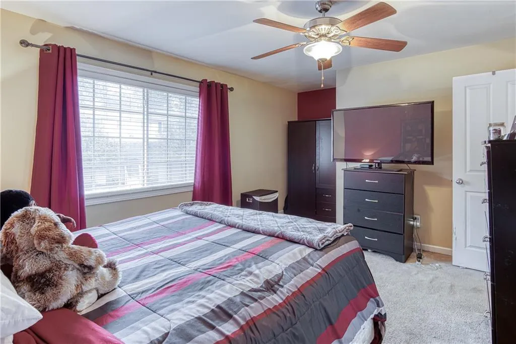 6940 Roswell Road Unit 25d, Atlanta, Georgia 30328, 2 Bedrooms Bedrooms, ,1 BathroomBathrooms,Residential,Sold,6940 Roswell Road Unit 25d,6825073