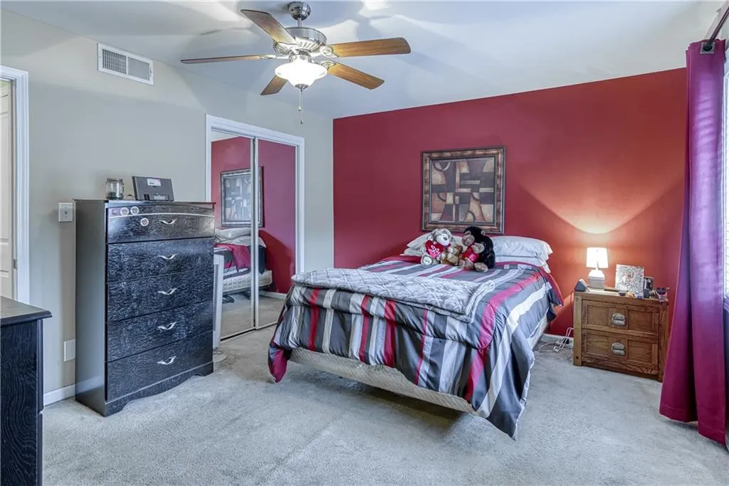 6940 Roswell Road Unit 25d, Atlanta, Georgia 30328, 2 Bedrooms Bedrooms, ,1 BathroomBathrooms,Residential,Sold,6940 Roswell Road Unit 25d,6825073