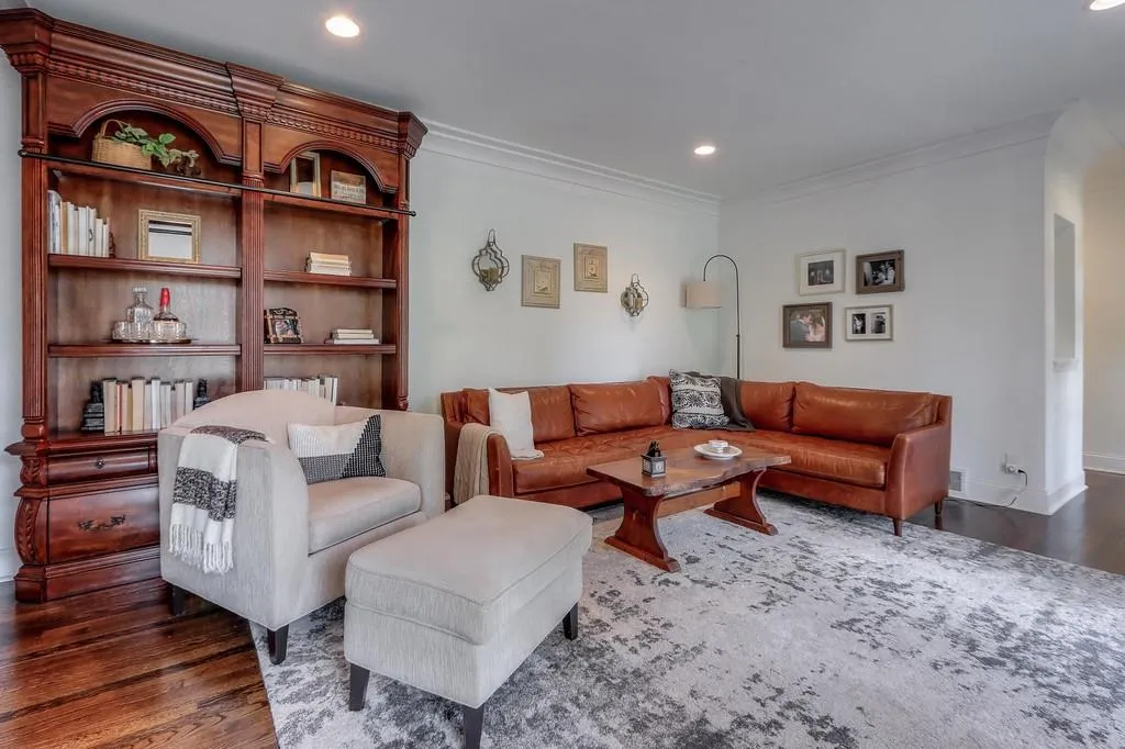 5555 Sherrell Drive Ne, Atlanta, Georgia 30342, 2 Bedrooms Bedrooms, ,2 BathroomsBathrooms,Residential,Sold,5555 Sherrell Drive Ne,6820396