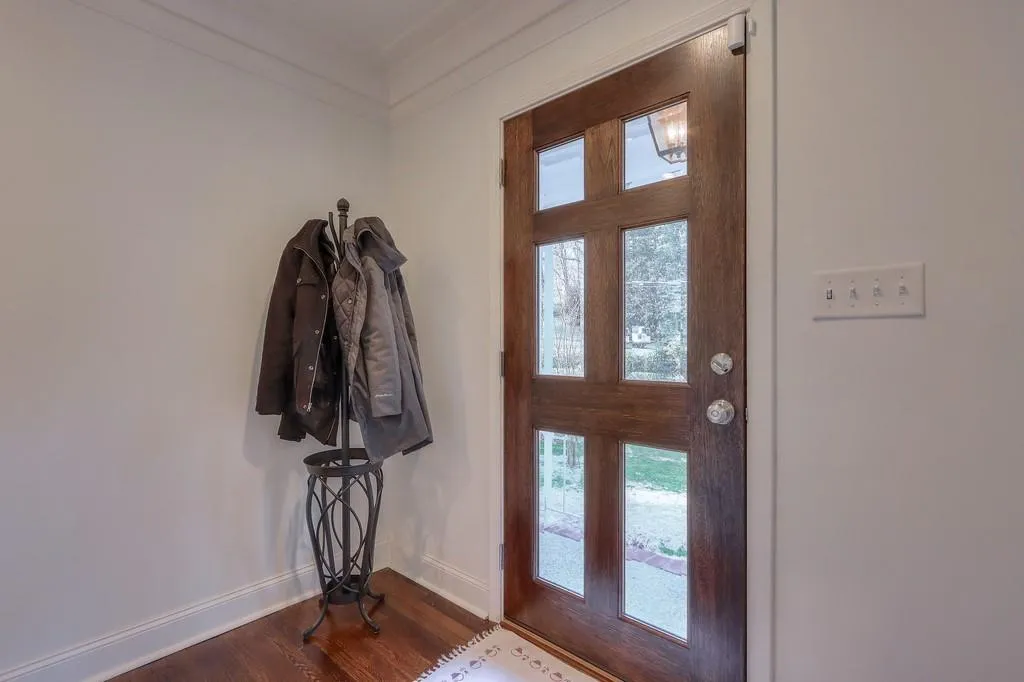 5555 Sherrell Drive Ne, Atlanta, Georgia 30342, 2 Bedrooms Bedrooms, ,2 BathroomsBathrooms,Residential,Sold,5555 Sherrell Drive Ne,6820396