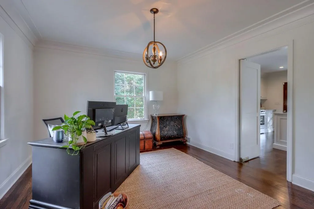 5555 Sherrell Drive Ne, Atlanta, Georgia 30342, 2 Bedrooms Bedrooms, ,2 BathroomsBathrooms,Residential,Sold,5555 Sherrell Drive Ne,6820396