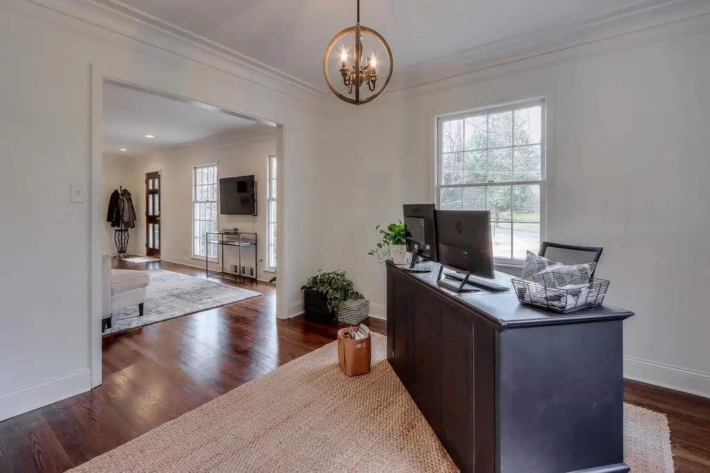 5555 Sherrell Drive Ne, Atlanta, Georgia 30342, 2 Bedrooms Bedrooms, ,2 BathroomsBathrooms,Residential,Sold,5555 Sherrell Drive Ne,6820396