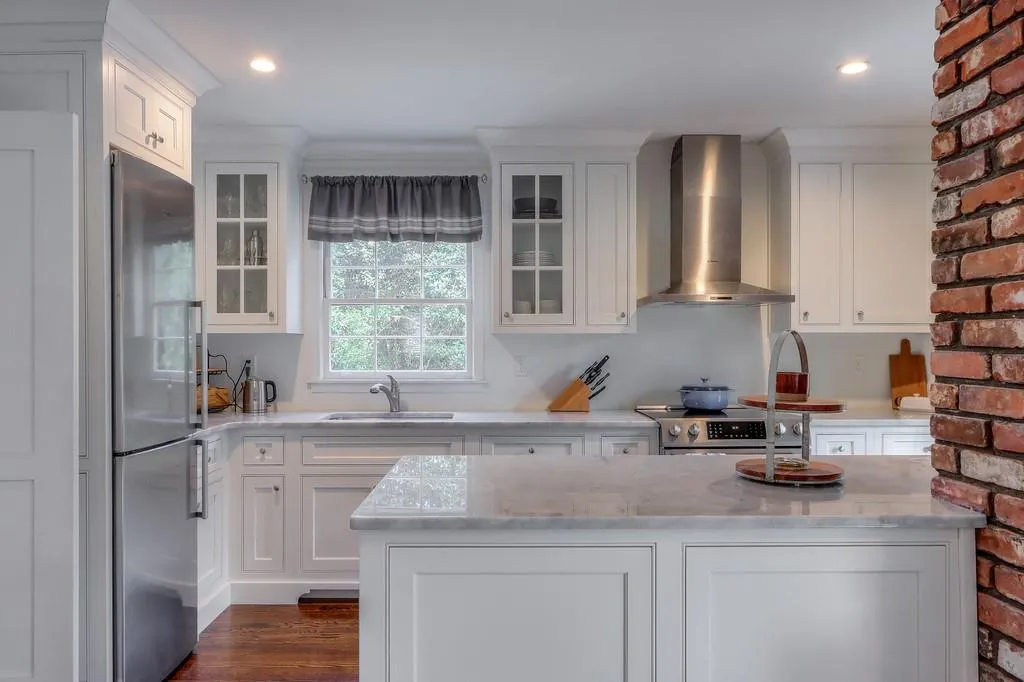 5555 Sherrell Drive Ne, Atlanta, Georgia 30342, 2 Bedrooms Bedrooms, ,2 BathroomsBathrooms,Residential,Sold,5555 Sherrell Drive Ne,6820396