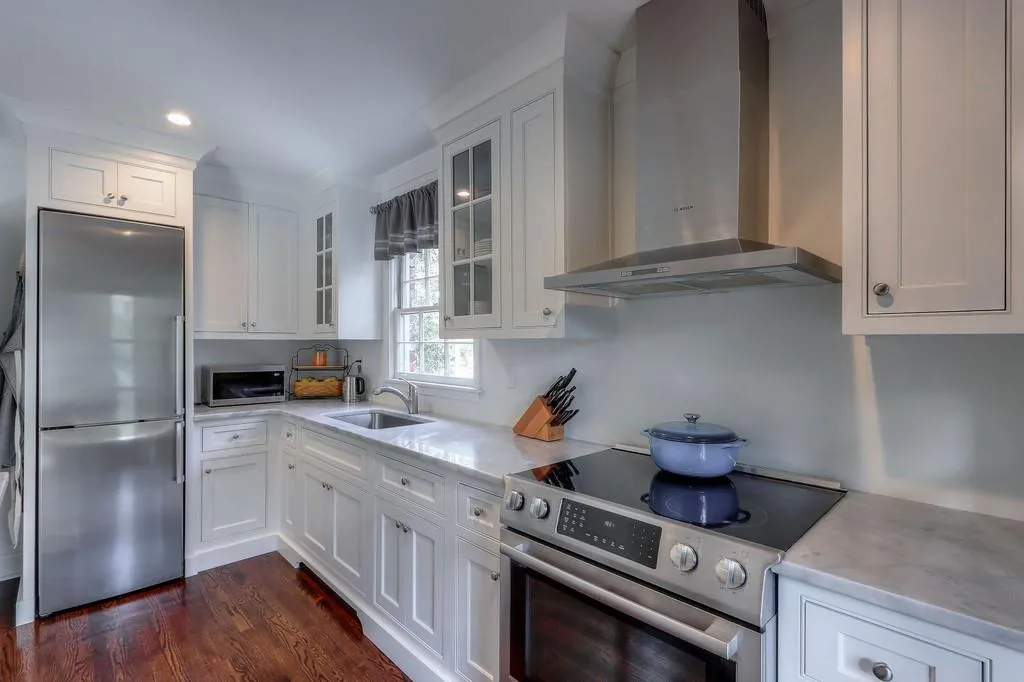 5555 Sherrell Drive Ne, Atlanta, Georgia 30342, 2 Bedrooms Bedrooms, ,2 BathroomsBathrooms,Residential,Sold,5555 Sherrell Drive Ne,6820396