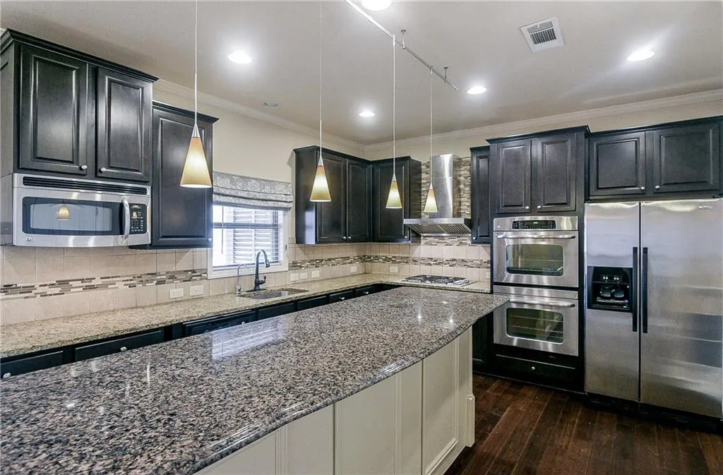 7790 Stratford Lane, Atlanta, Georgia 30350, 6 Bedrooms Bedrooms, ,4 BathroomsBathrooms,Residential,Sold,7790 Stratford Lane,6540651