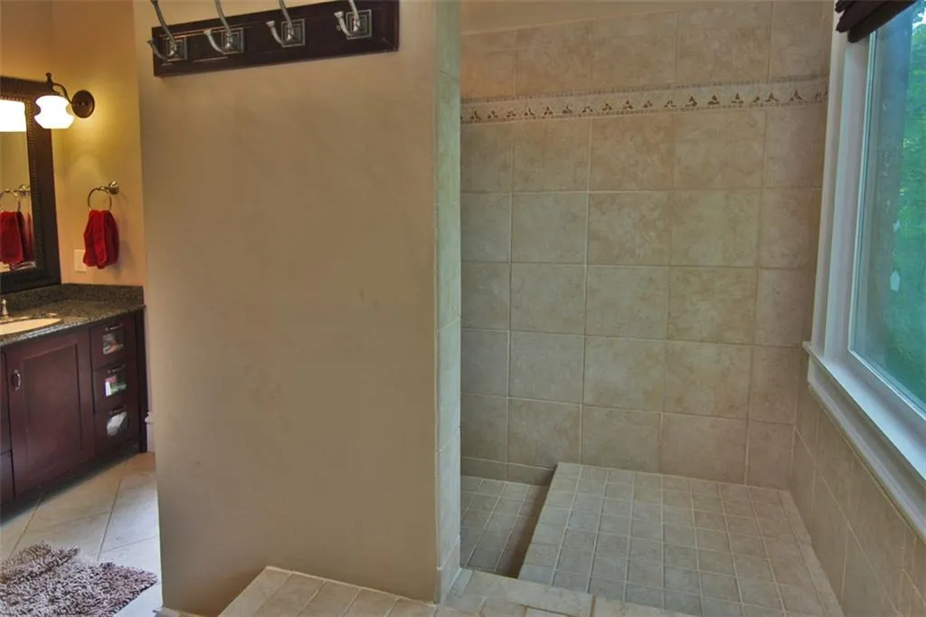 34 Greenland Trace, Sandy Springs, Georgia 30342, 4 Bedrooms Bedrooms, ,4 BathroomsBathrooms,Residential,Sold,34 Greenland Trace,5685502