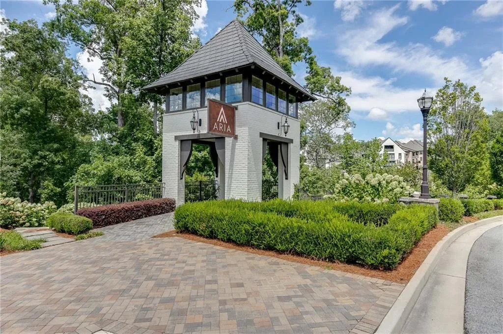 6763 Prelude Drive Unit 213, Sandy Springs, Georgia 30328, 3 Bedrooms Bedrooms, ,4 BathroomsBathrooms,Residential,Sold,6763 Prelude Drive Unit 213,7163700