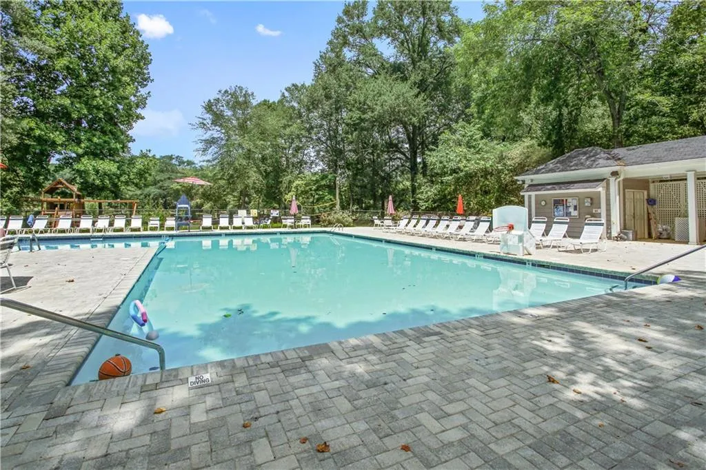 565 River Chase Point, Sandy Springs, Georgia 30328, 7 Bedrooms Bedrooms, ,7 BathroomsBathrooms,Residential,Sold,565 River Chase Point,5764841