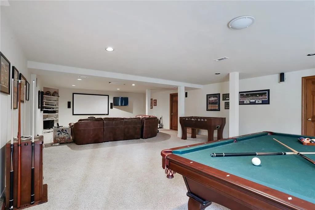 565 River Chase Point, Sandy Springs, Georgia 30328, 7 Bedrooms Bedrooms, ,7 BathroomsBathrooms,Residential,Sold,565 River Chase Point,5764841