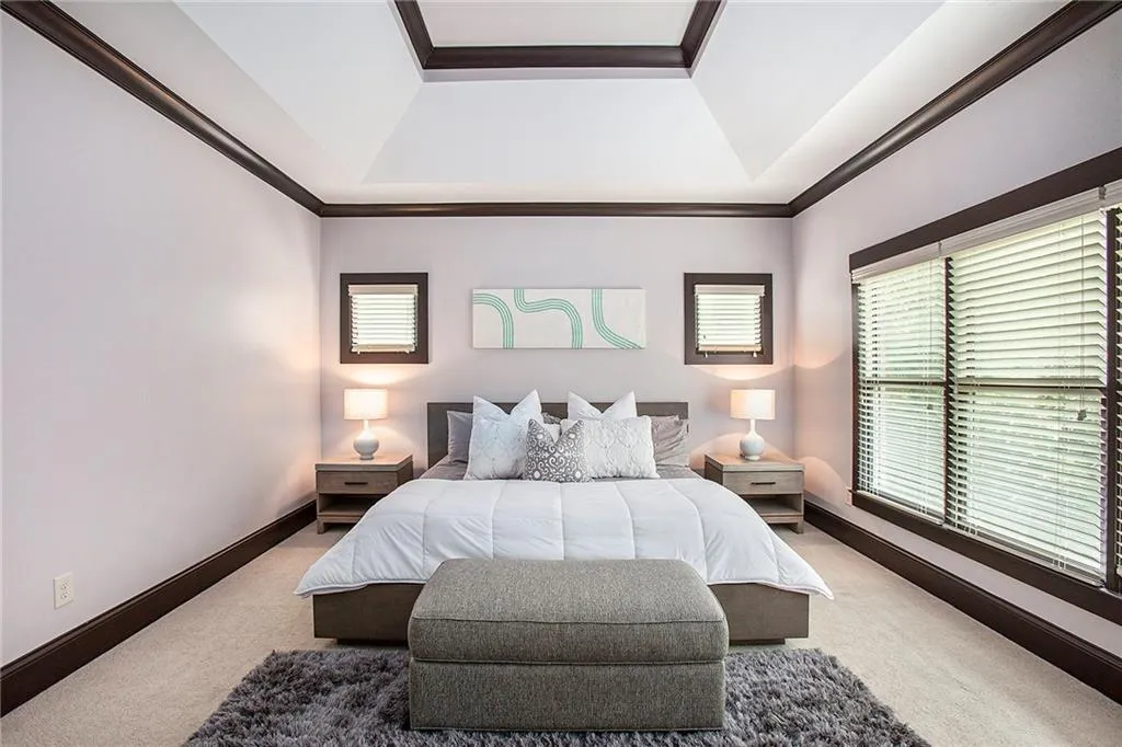 613 Esfun Trace, Atlanta, Georgia 30328, 4 Bedrooms Bedrooms, ,4 BathroomsBathrooms,Residential,Sold,613 Esfun Trace,7400149