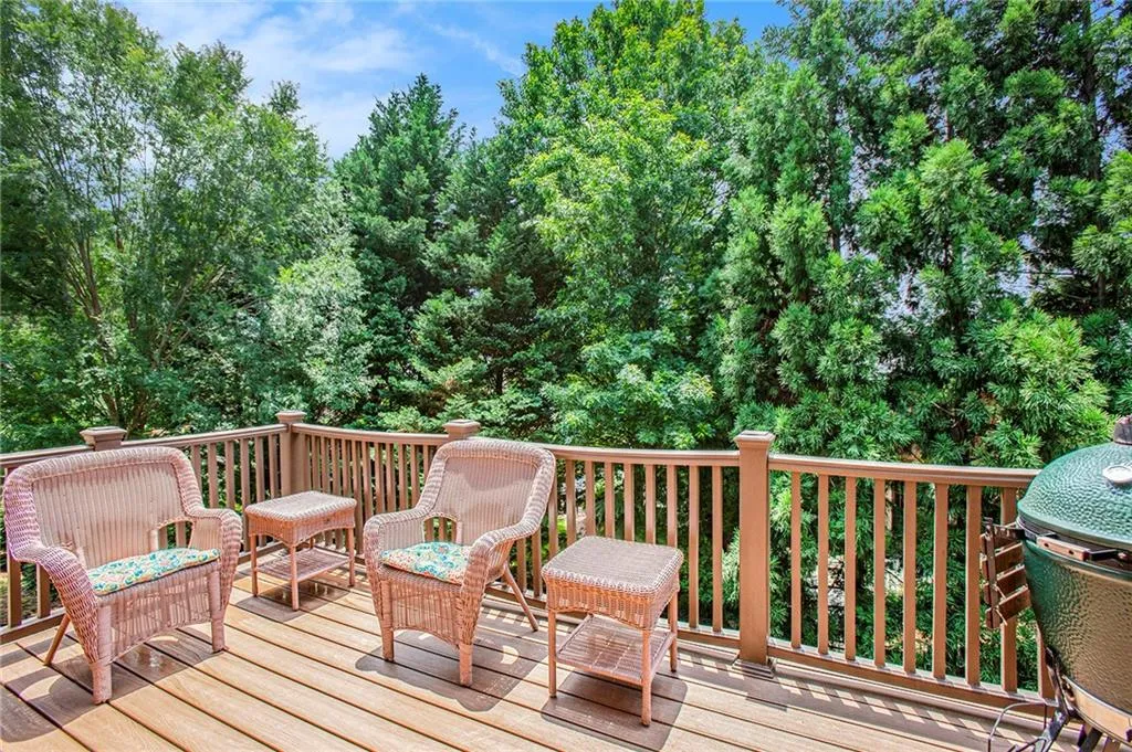 613 Esfun Trace, Atlanta, Georgia 30328, 4 Bedrooms Bedrooms, ,4 BathroomsBathrooms,Residential,Sold,613 Esfun Trace,7400149