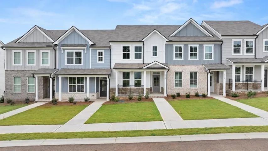 6708 Leigh Street, Flowery Branch, Georgia 30542