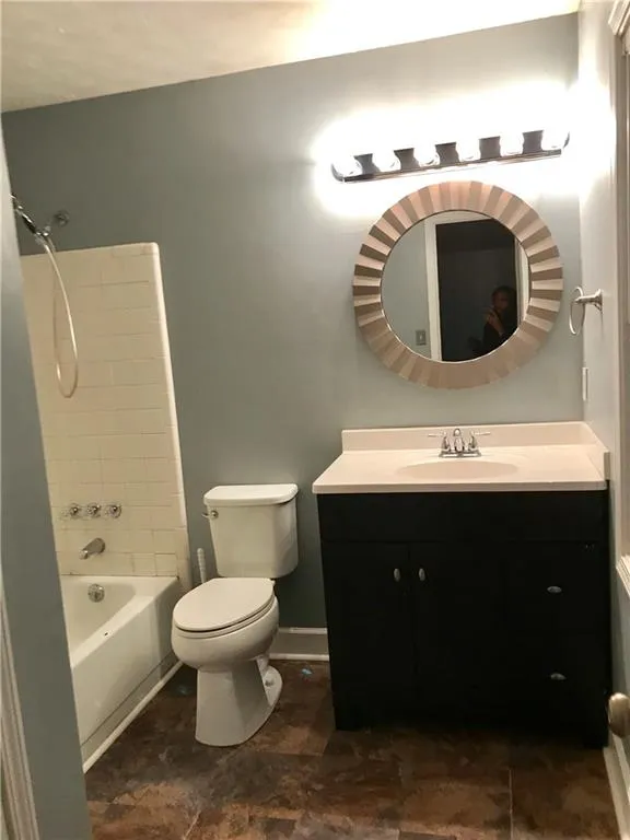 7750 Roswell Road Unit 6a, Atlanta, Georgia 30350, 3 Bedrooms Bedrooms, ,2 BathroomsBathrooms,Residential,Sold,7750 Roswell Road Unit 6a,6100622