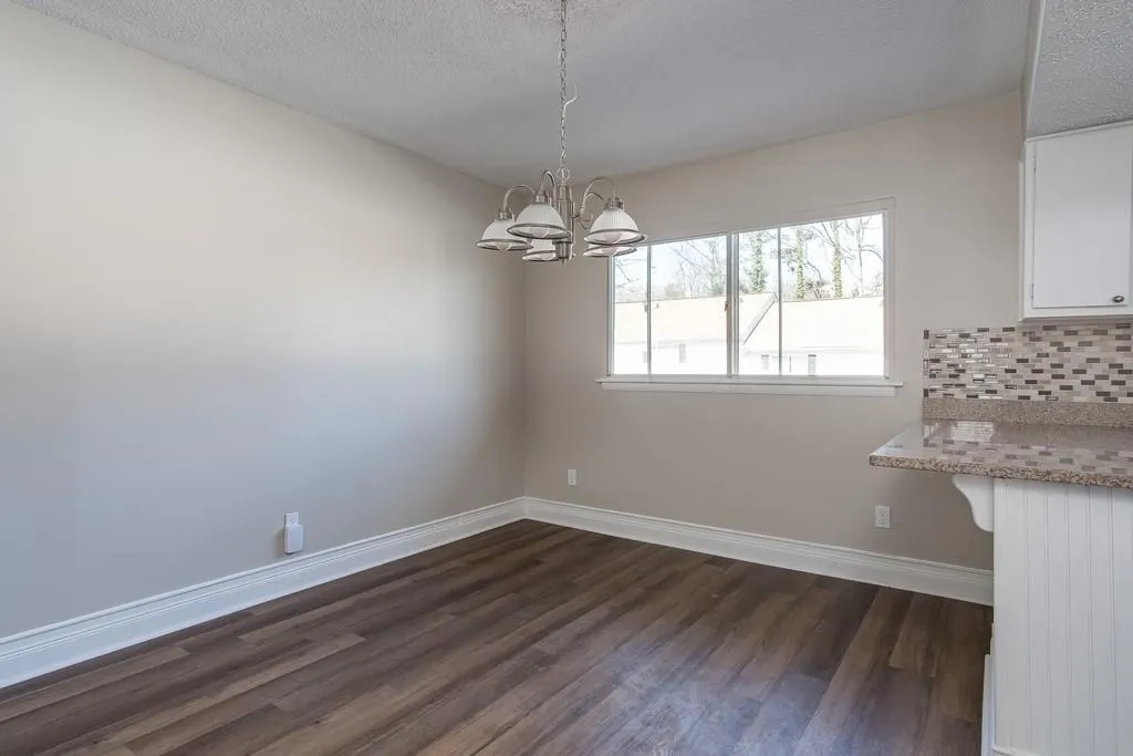 7354 Cardigan Circle, Sandy Springs, Georgia 30328, 3 Bedrooms Bedrooms, ,3 BathroomsBathrooms,Residential,Sold,7354 Cardigan Circle,6685064