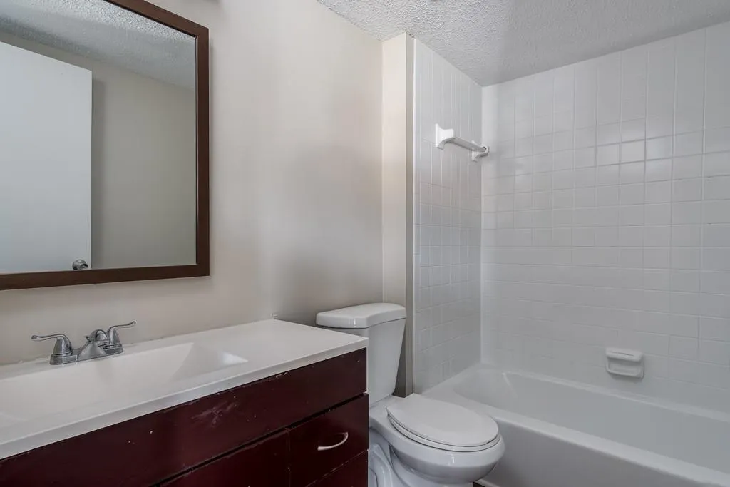 7354 Cardigan Circle, Sandy Springs, Georgia 30328, 3 Bedrooms Bedrooms, ,3 BathroomsBathrooms,Residential,Sold,7354 Cardigan Circle,6685064